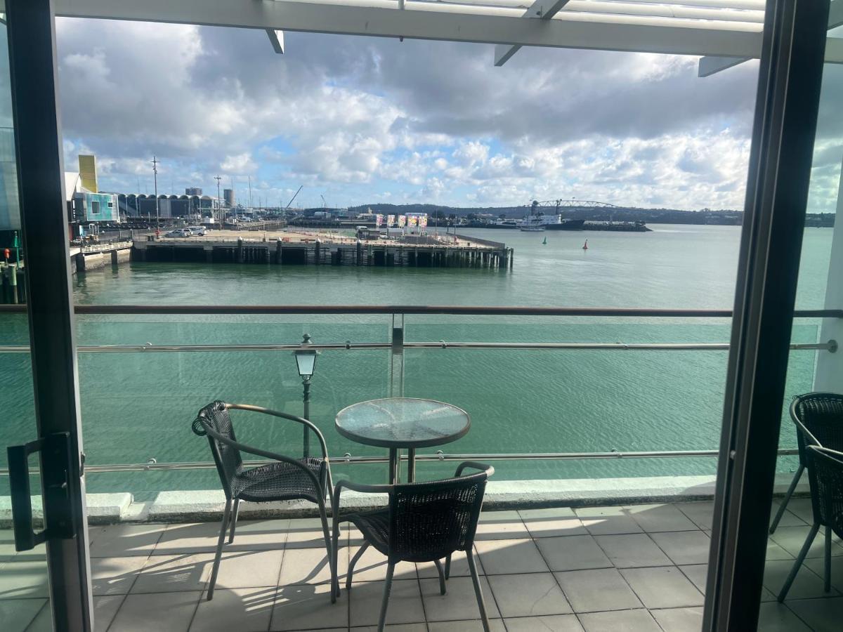 Waterfront Seaview Hotel Apartment - Same Building Block As Auckland Hilton Zewnętrze zdjęcie